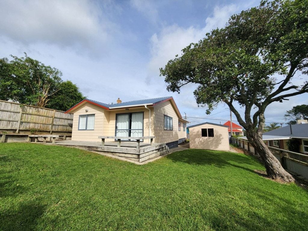 26 Puriri Street, Helensville, Helensville - Carousel 1