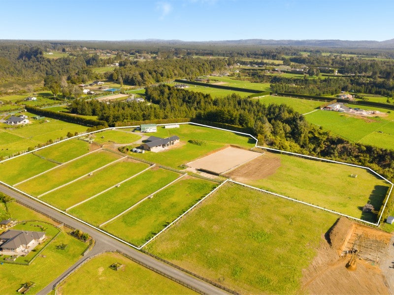 14 Sarona Park Drive, Omanawa, Tauranga - Carousel 19