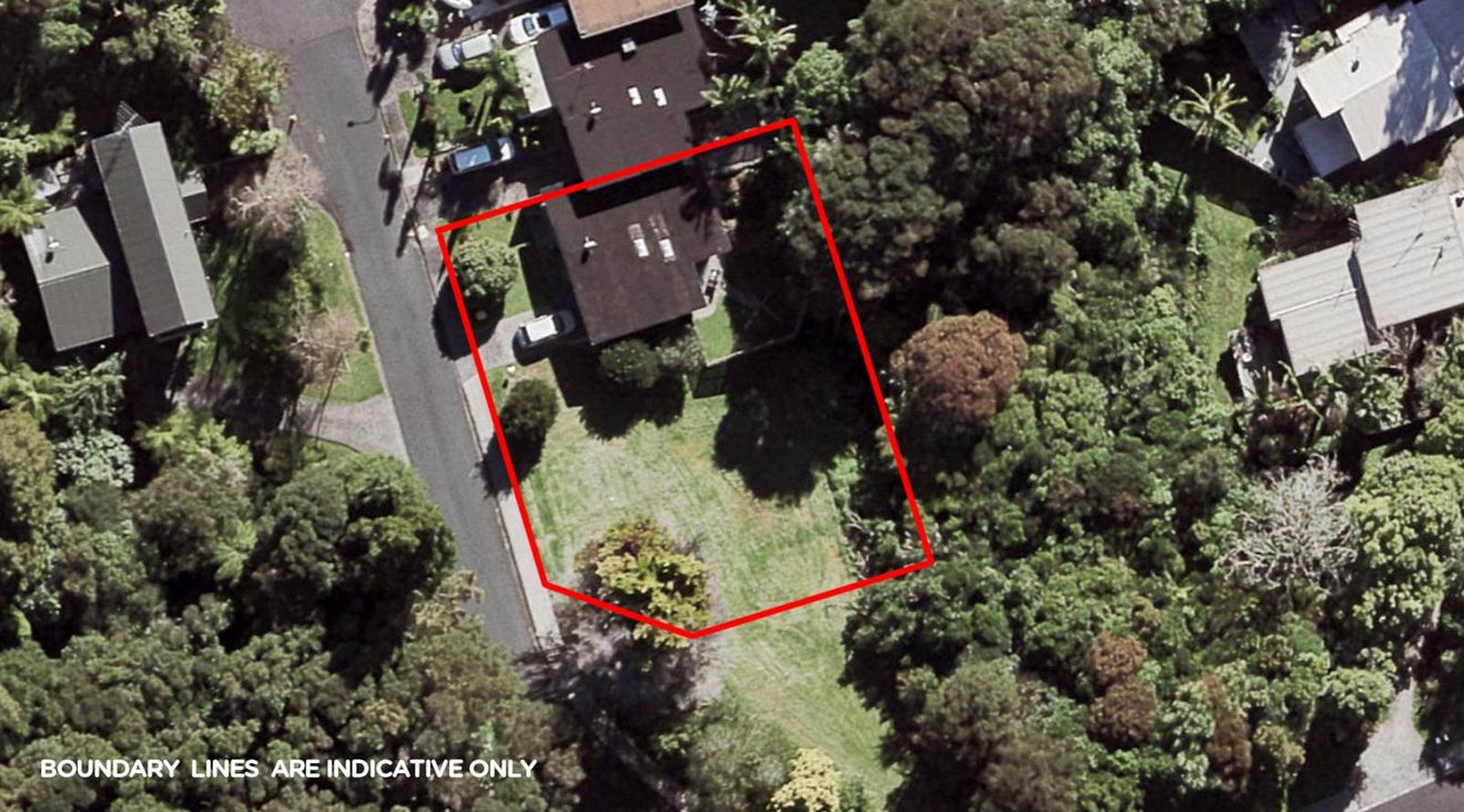 1/2 Wyvern Place, Glenfield, Auckland - Carousel 2