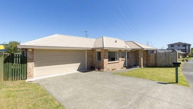 9 Ulster Road, Blockhouse Bay, Auckland - Carousel 1