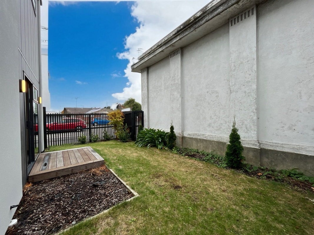 1/282 Wilsons Road, Waltham, Christchurch - Carousel 18