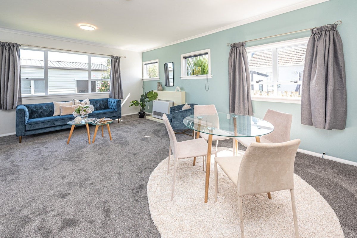 12 Lewis Avenue, Aramoho, Whanganui - Carousel 2