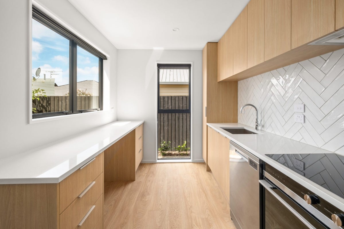7/390 Gloucester Street, Linwood, Christchurch - Carousel 1