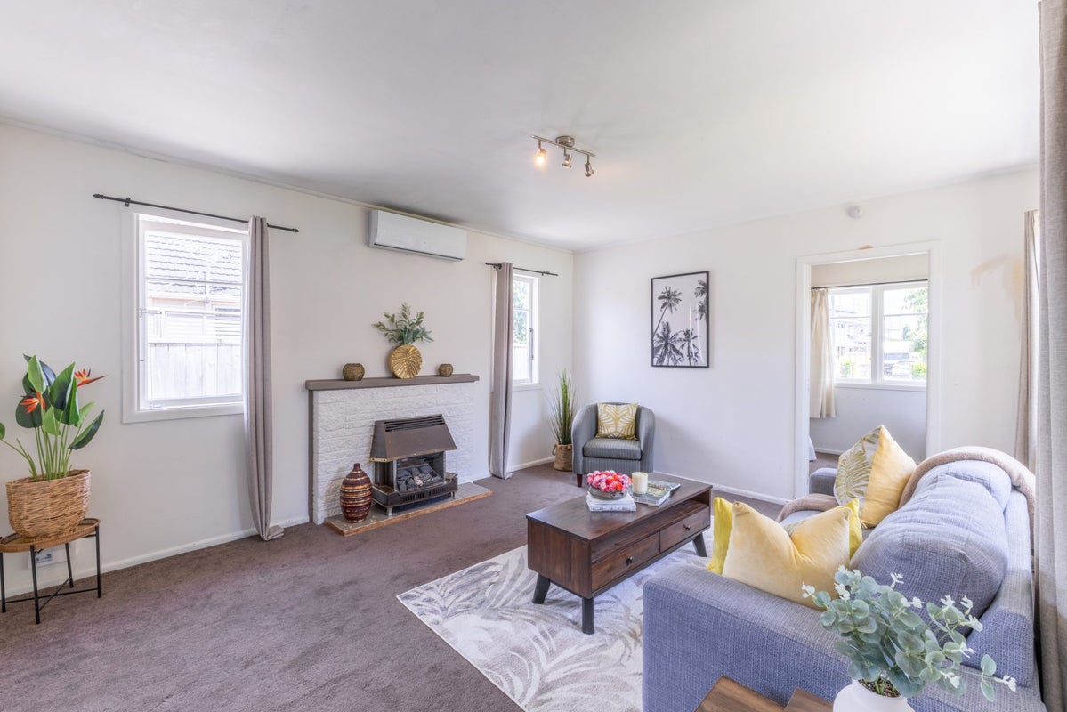 31 Irvine Street, Frankton, Hamilton - Carousel 2