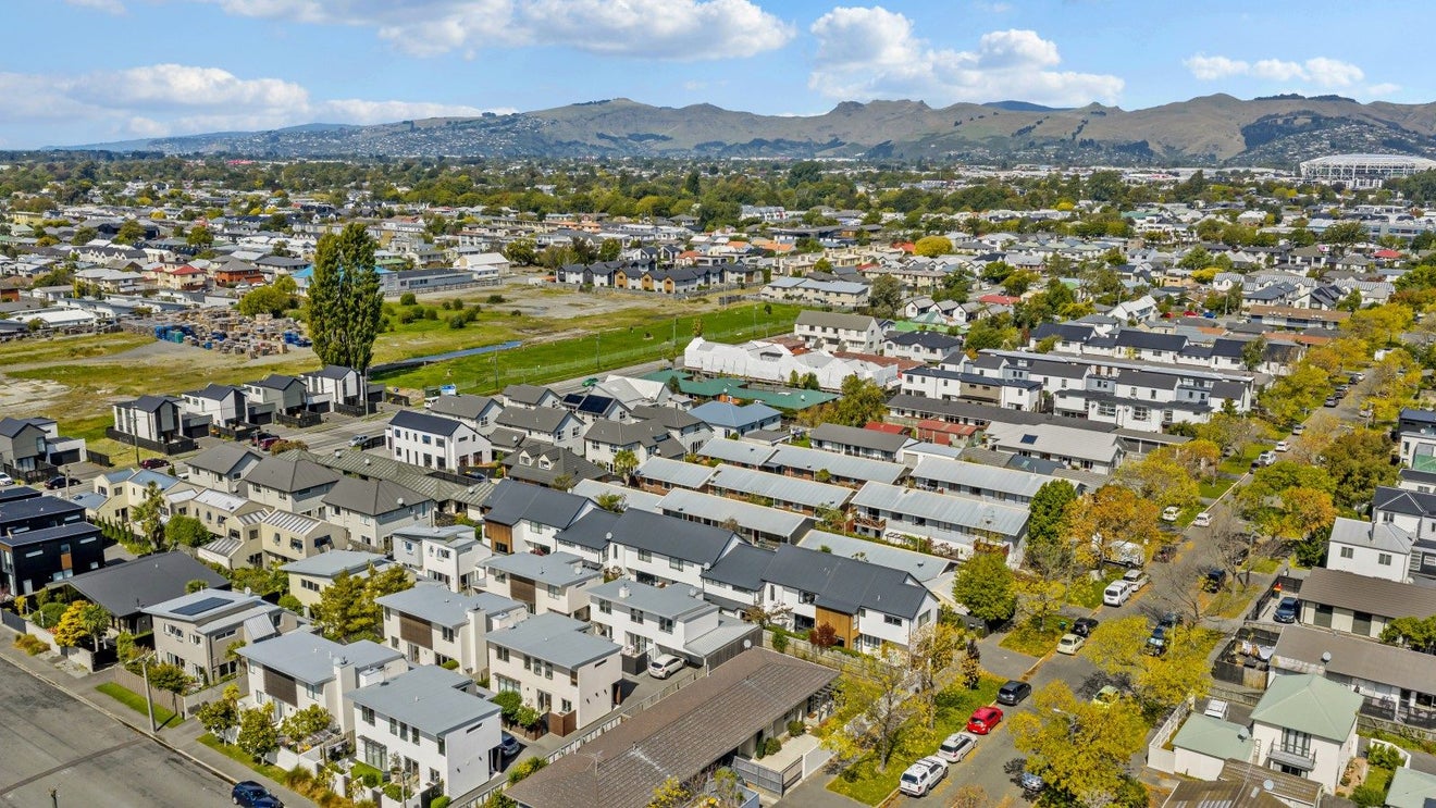 96 Bishop Street, St Albans, Christchurch - Carousel 26