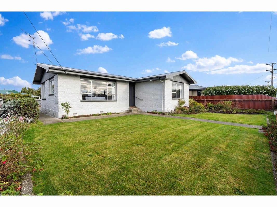 71 Oreti Street, Kingswell, Invercargill - Carousel 1