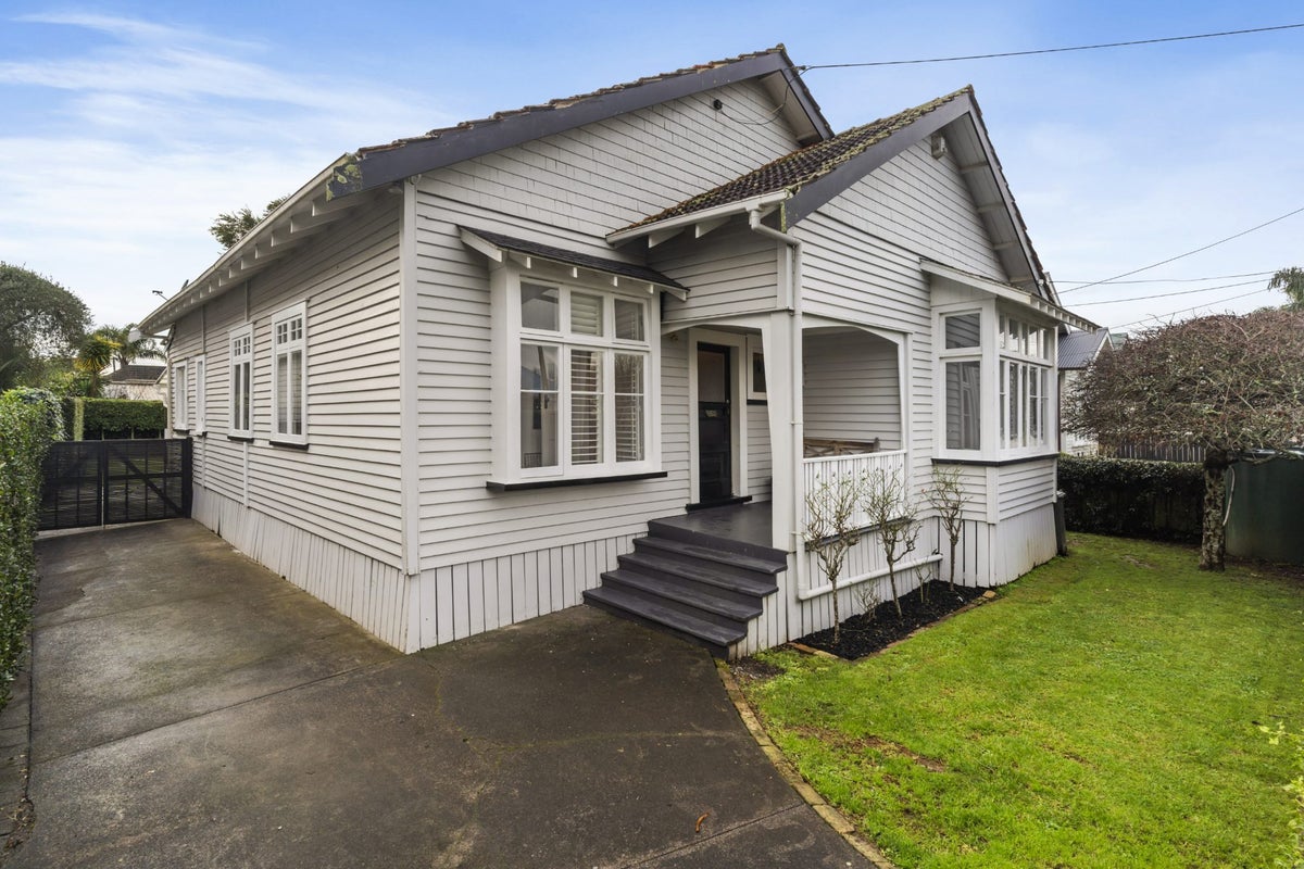 36 Ohinerau Street, Remuera, Auckland - Carousel 2