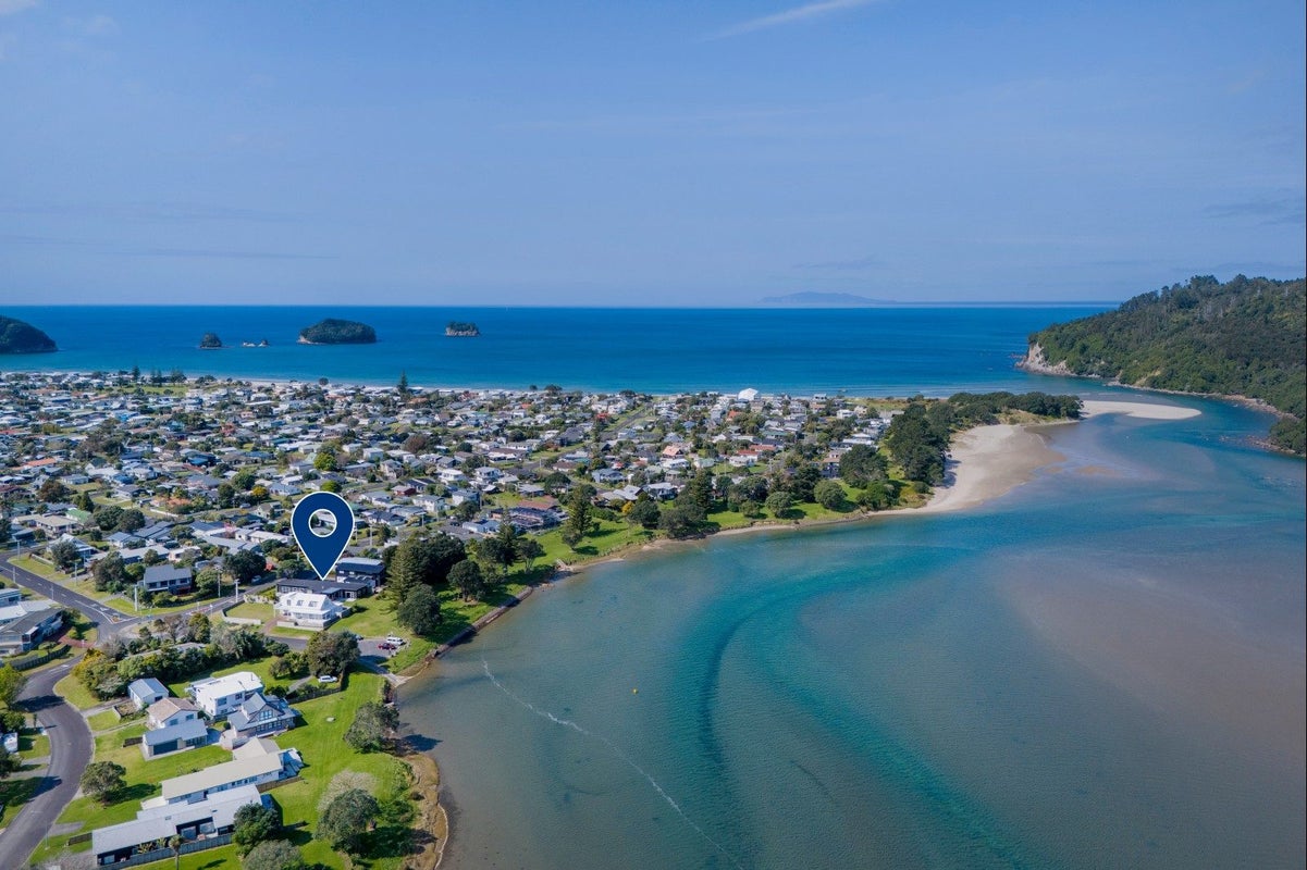 103 Patuwai Drive, Whangamata, Whangamata - Carousel 1