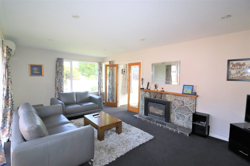 15 Newbridge Place, Ilam, Christchurch - Carousel 2