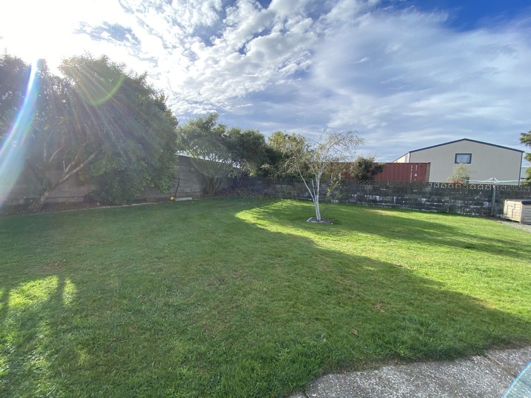 251 Nelson Street, Strathern, Invercargill - Carousel 17