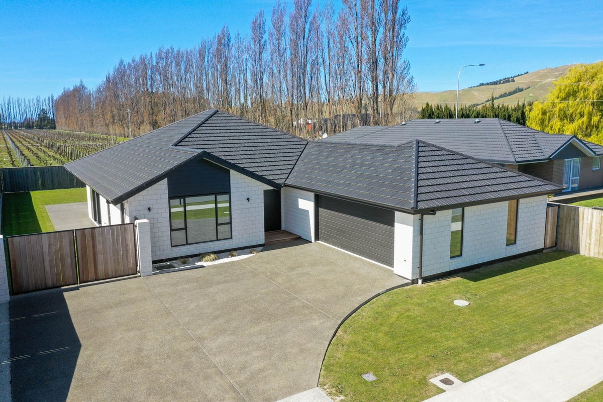 4 Wai Iti Avenue, Redwoodtown, Blenheim, Marlborough - Carousel 1