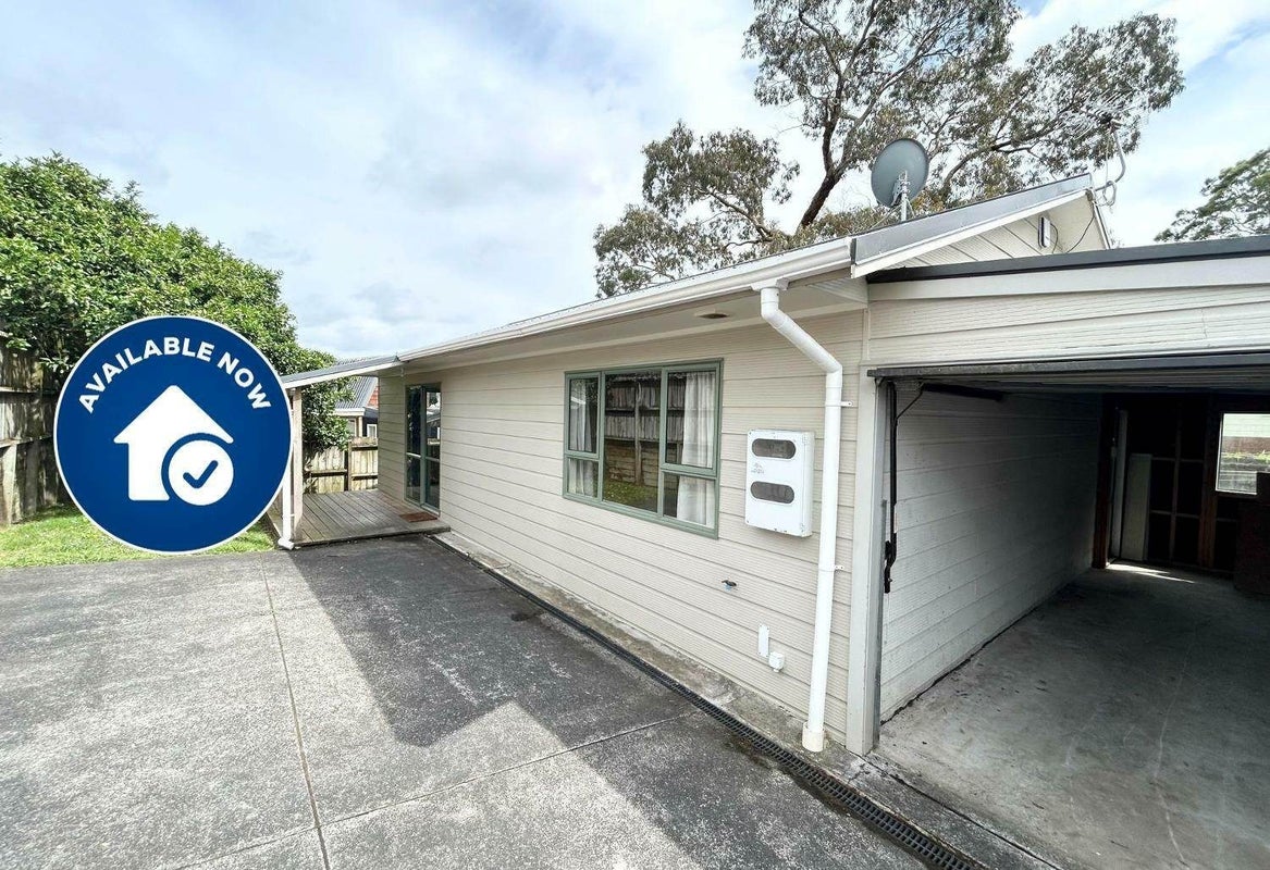 14 Lendic Avenue, Henderson, Auckland - Carousel 1