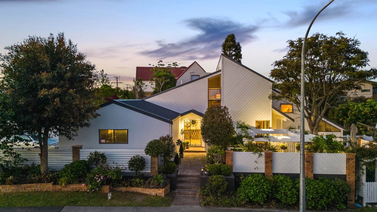 17 Harper Street, Chatswood, North Shore City, Auckland - Carousel 2