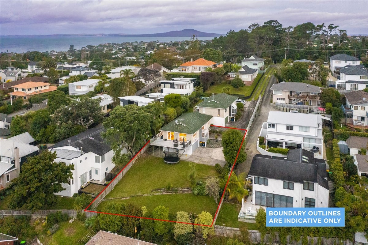 2/101 Kowhai Road, Mairangi Bay, Auckland - Carousel 2