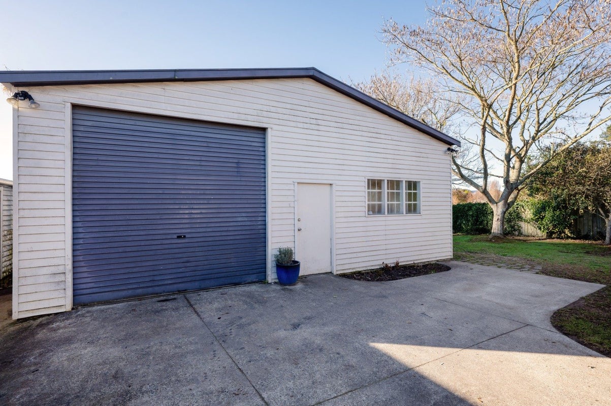 6 Titoki Place, Pomare, Rotorua - Carousel 1
