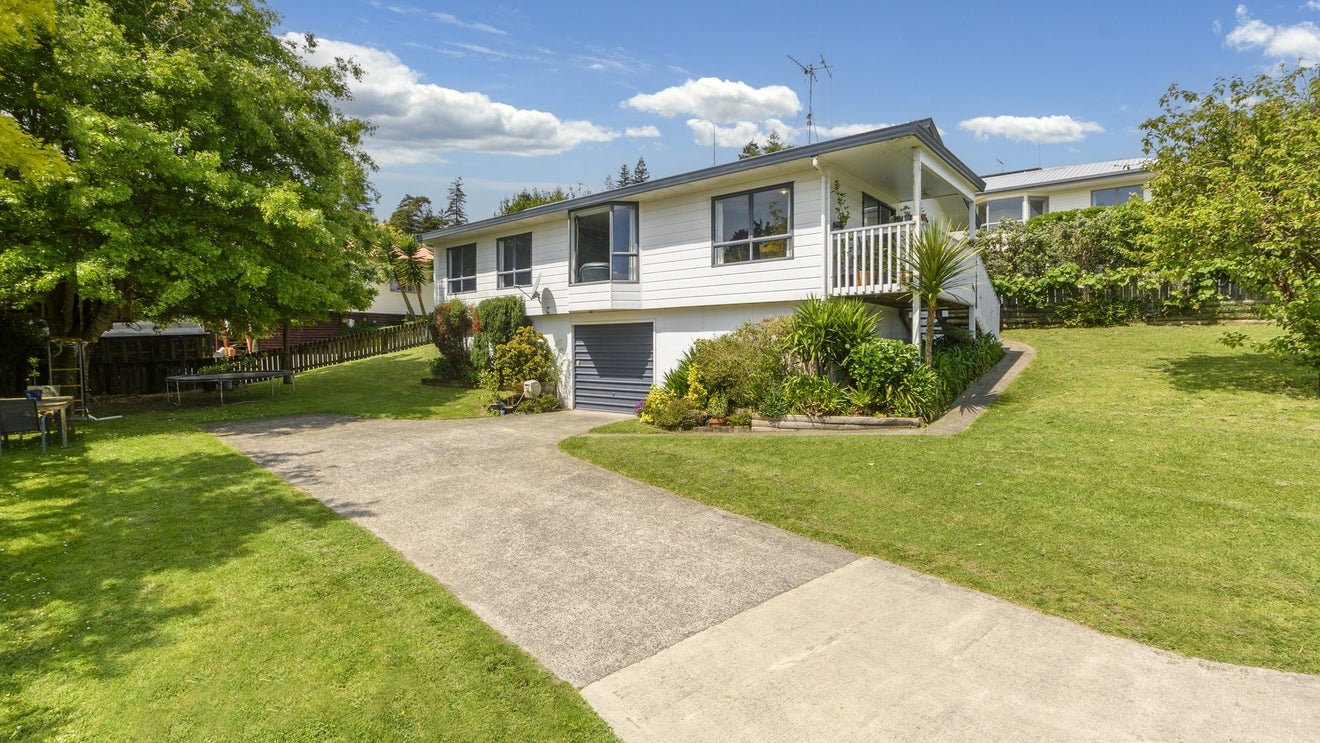 88 Marshall Avenue, Greerton, Tauranga - Carousel 1
