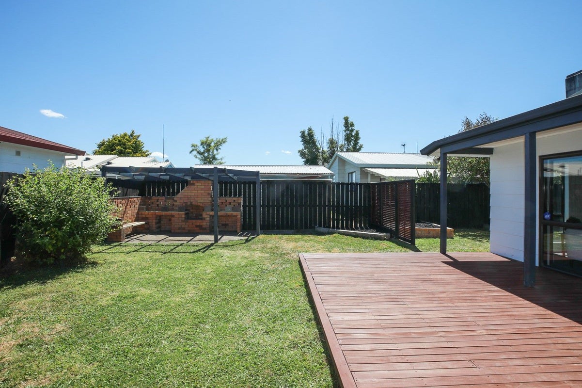 3 Warwickson Lane, Nawton, Hamilton - Carousel 29