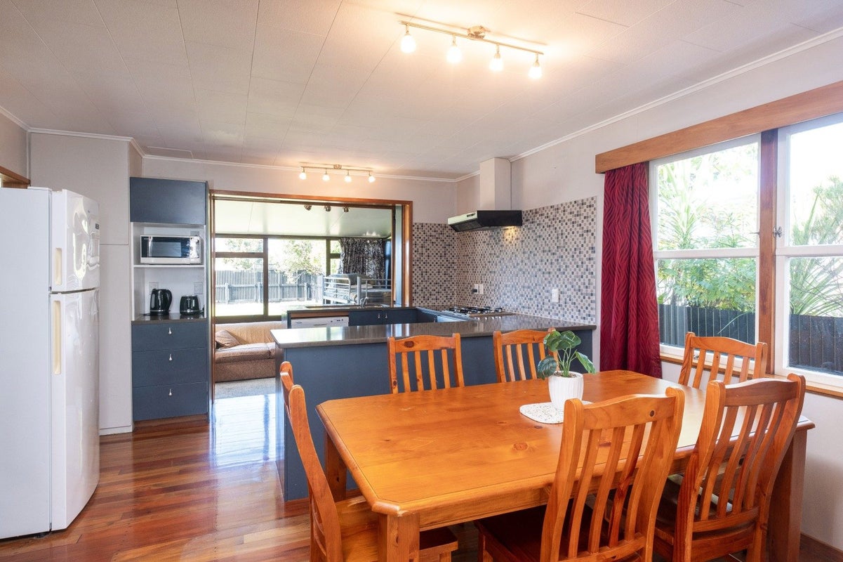 48 Coverdale Street, Onekawa, Napier - Carousel 2