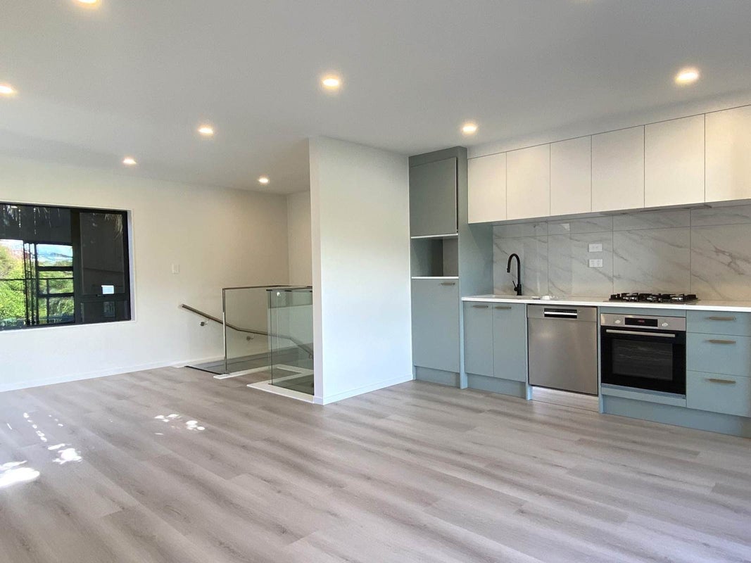 2/236 Albany Highway, Schnapper Rock, Auckland - Carousel 2