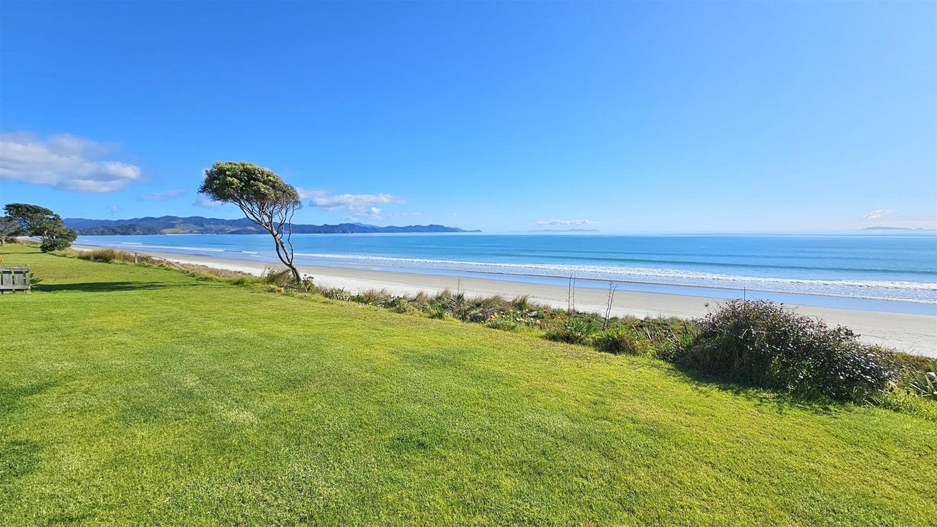 244 Kenwood Drive, Matarangi, Whitianga - Carousel 2