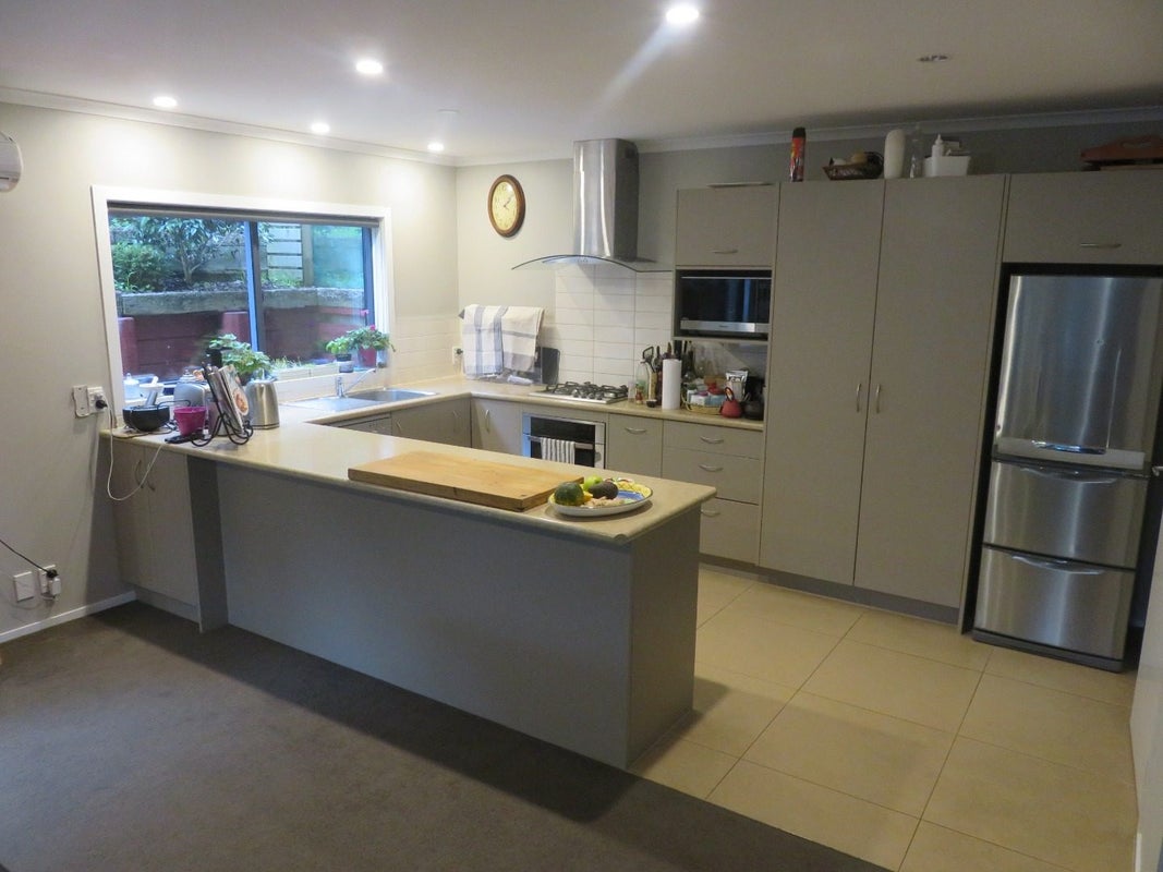 94A MacFarlane Street, Hamilton East, Hamilton - Carousel 2
