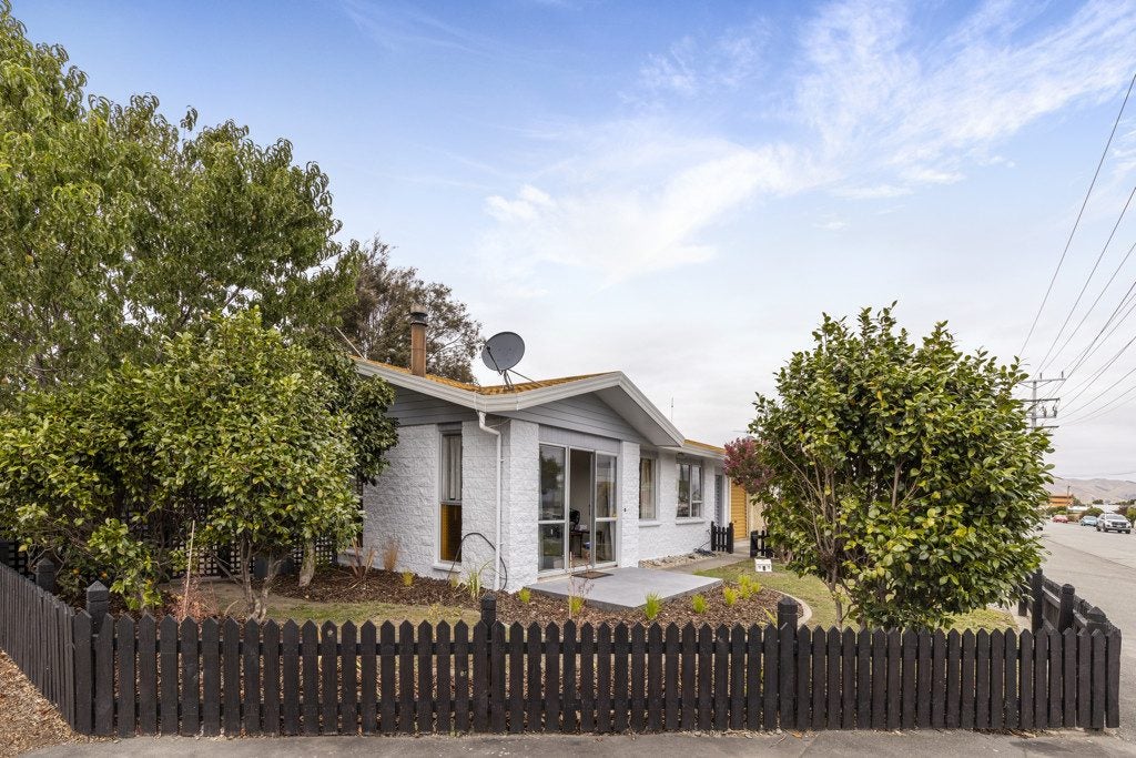 42C Hutcheson Street, Mayfield, Blenheim - Carousel 20
