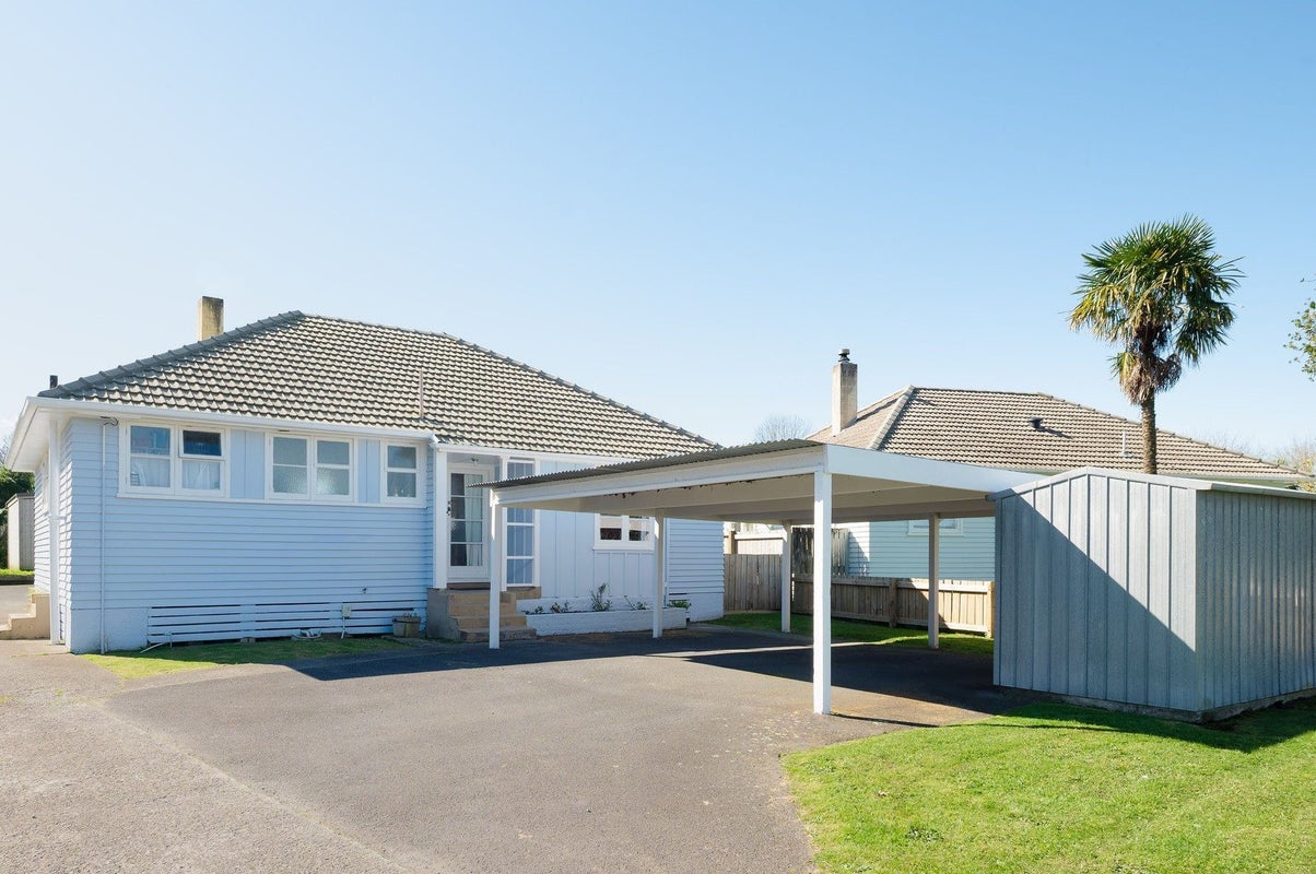 47 Paul Crescent, Fairfield, Hamilton - Carousel 1