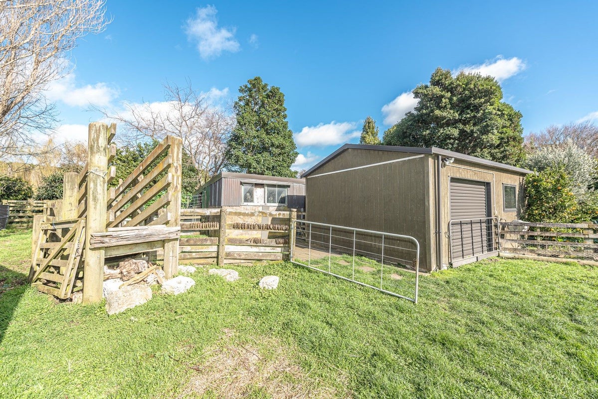 45 Union Line, Fordell, Whanganui - Carousel 25