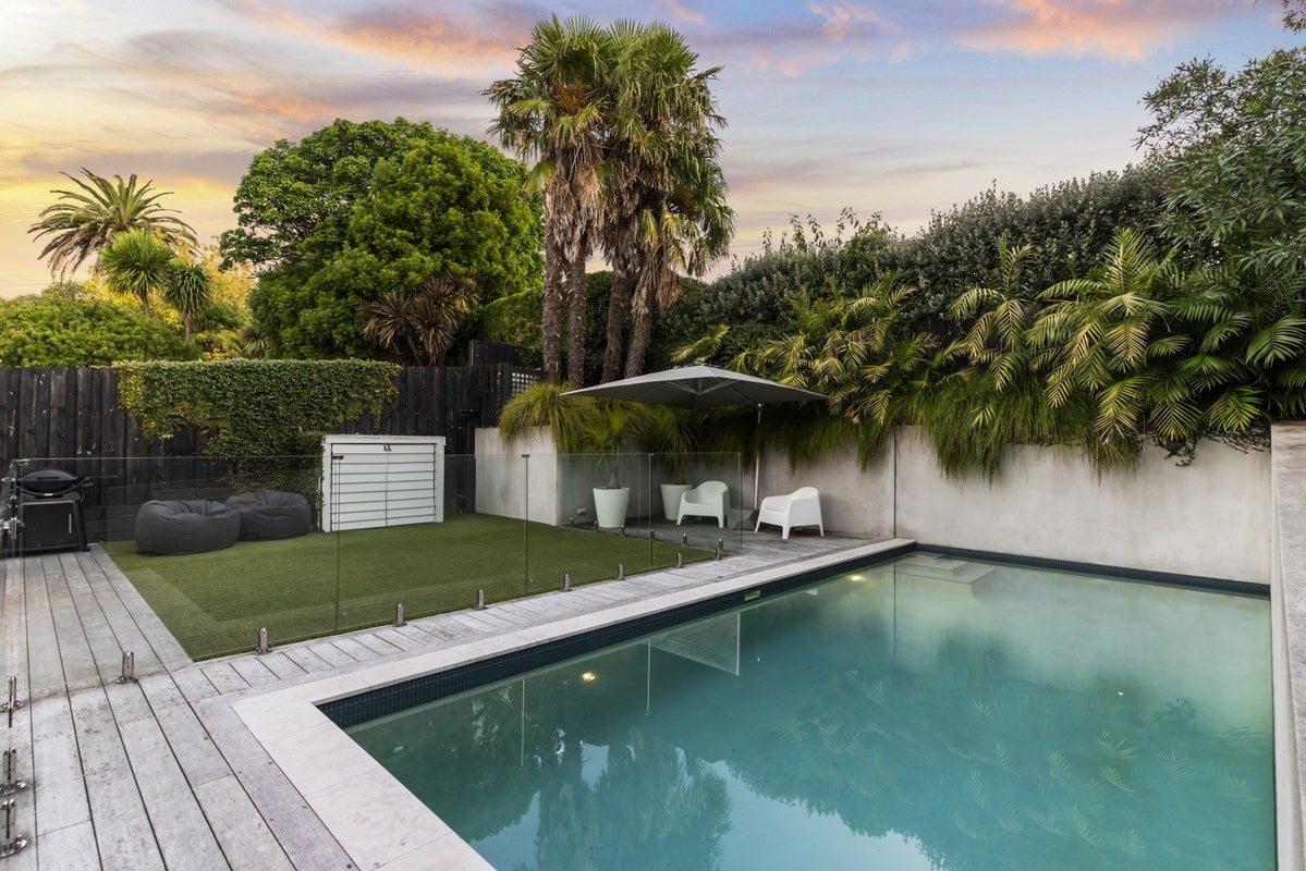 32 Elgin Street, Grey Lynn, Auckland - Carousel 2