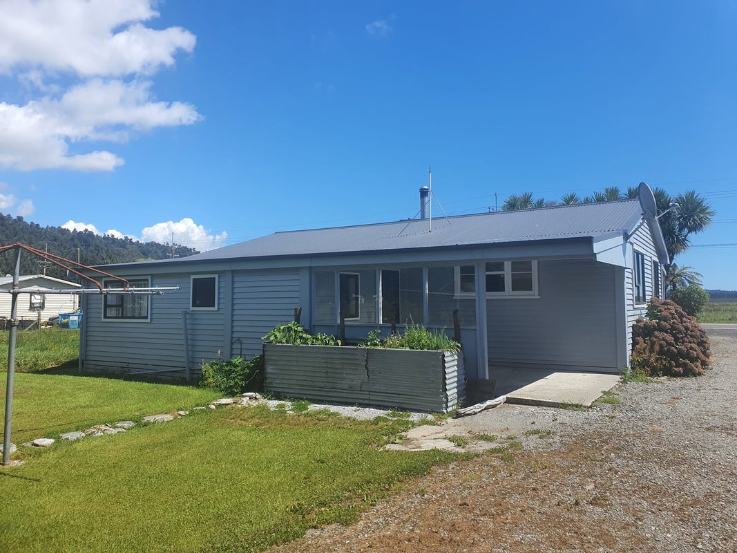 24 Wanganui Flat Road, Harihari - Carousel 2