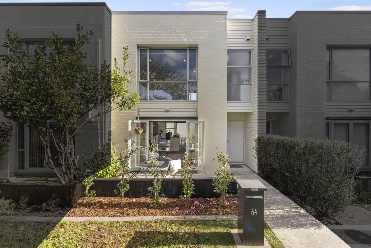 64 Kuaka Drive, Takanini, Auckland - Carousel 1