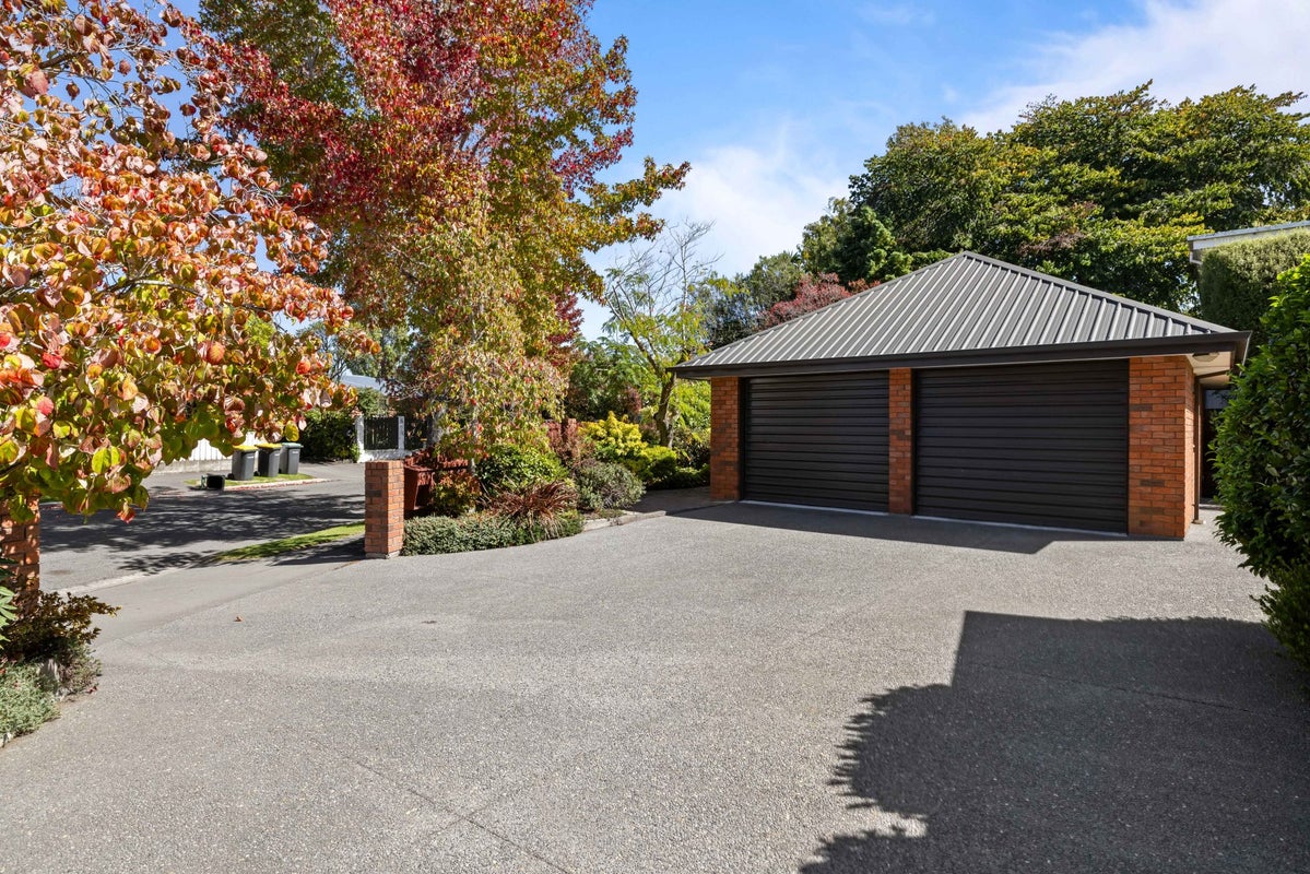 42 Westburn Terrace, Burnside, Christchurch - Carousel 2