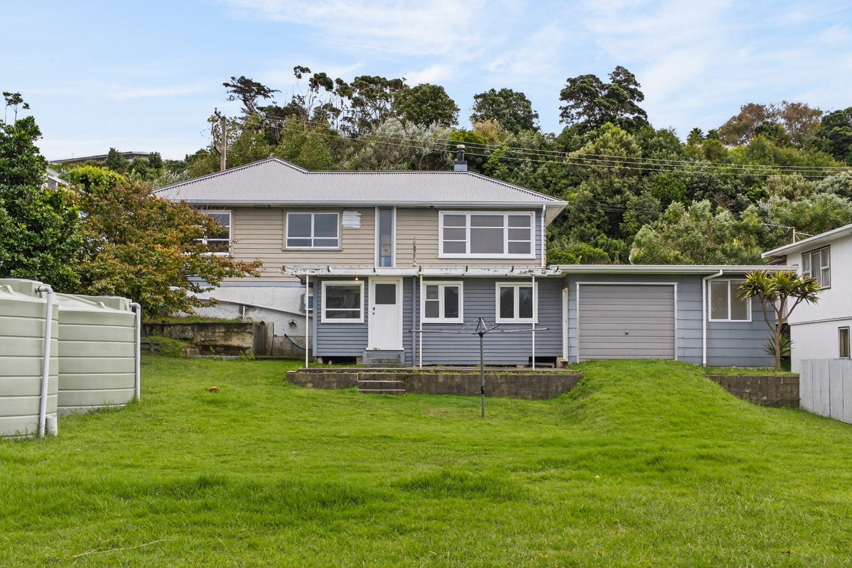 51 Douglas Street, Okitu, Gisborne - Carousel 34