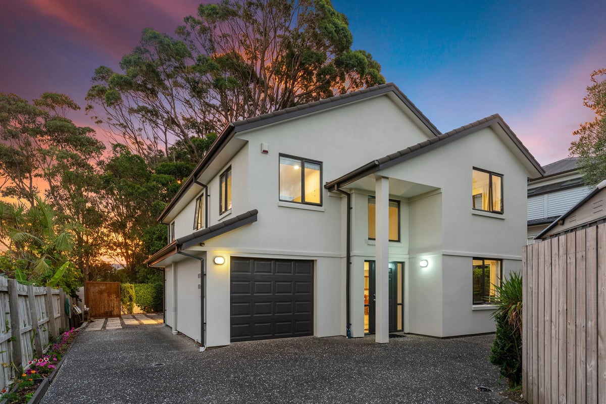 26a Niccol Avenue, Devonport, North Shore City, Auckland - Carousel 1