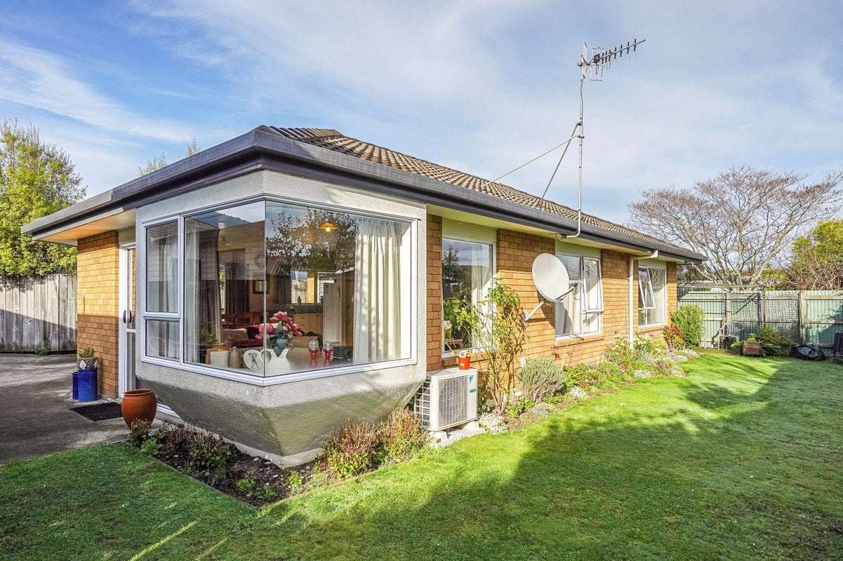 576A Main Road, Stoke, Nelson - Carousel 1