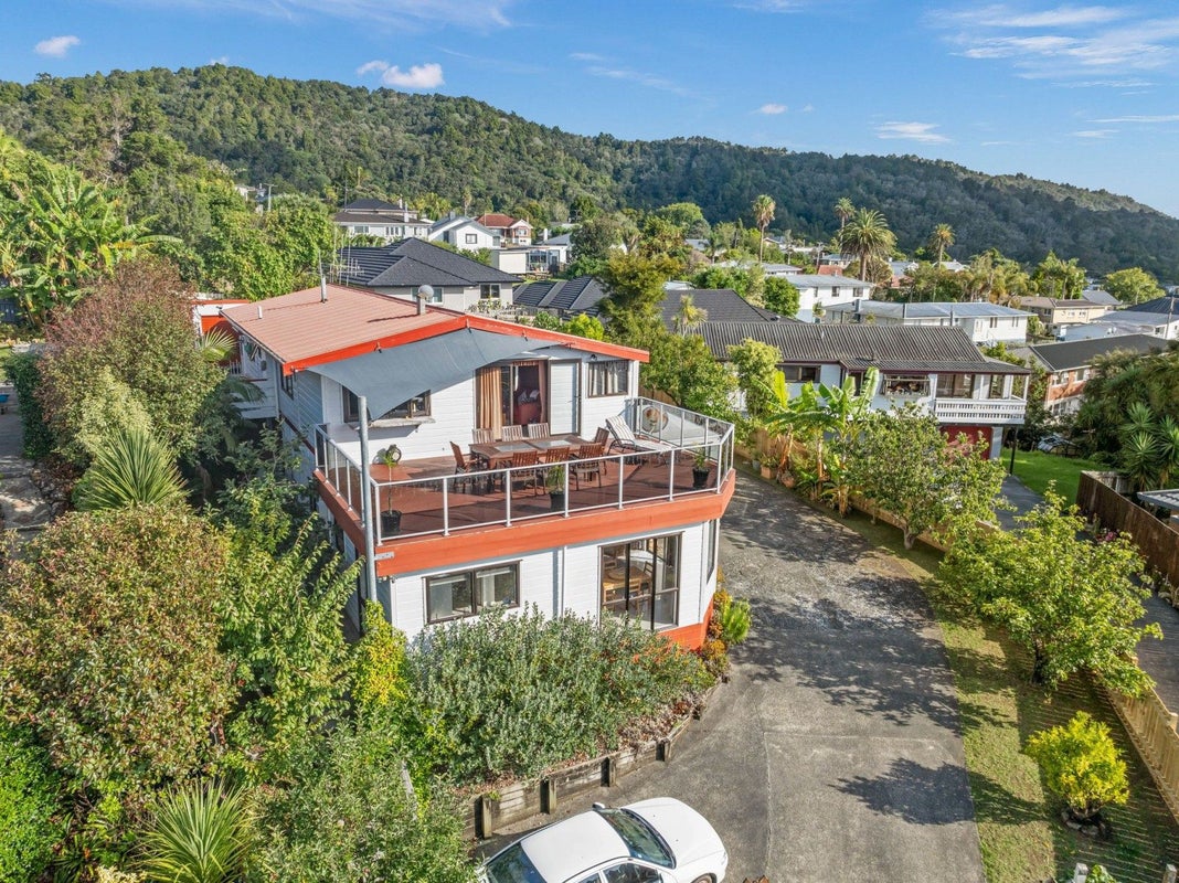 13 Bluegum Place, Woodhill, Whangarei - Carousel 1