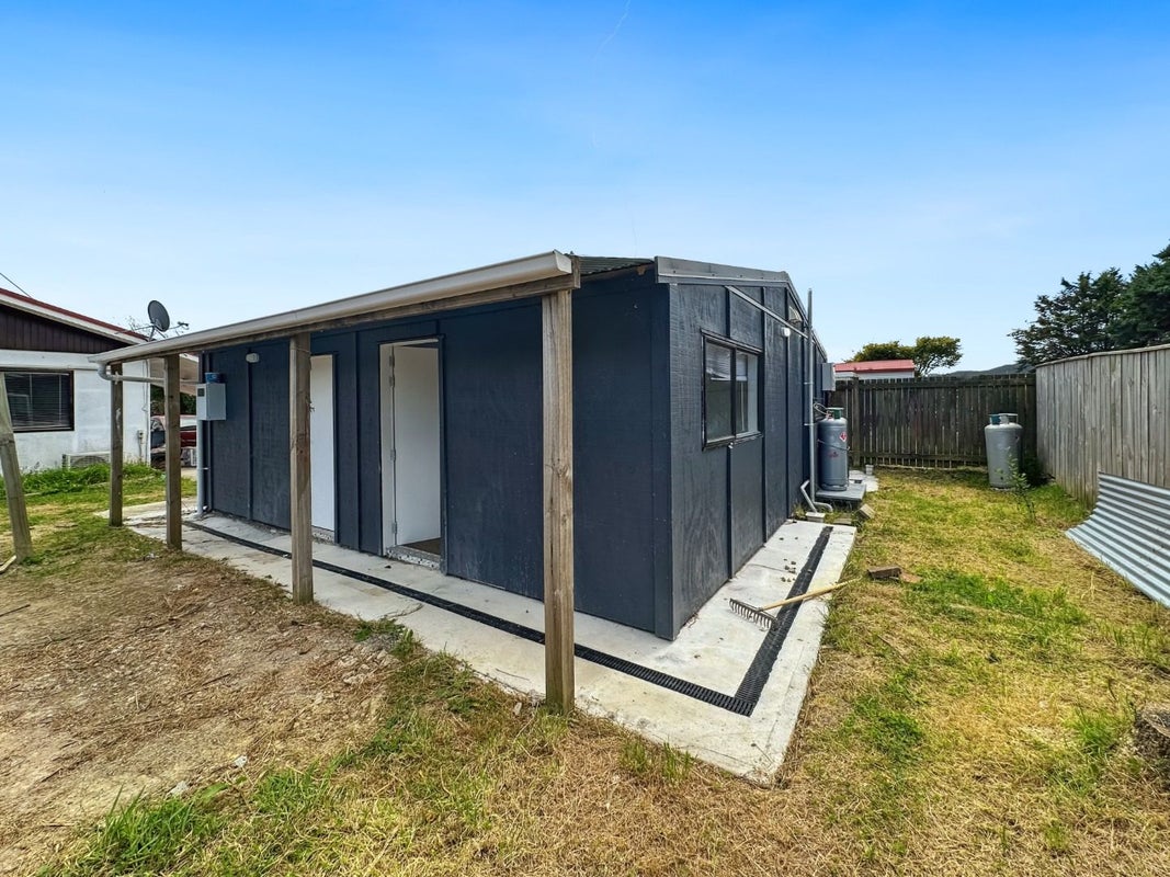 60 Frederick Street, Wainuiomata, Lower Hutt - Carousel 2