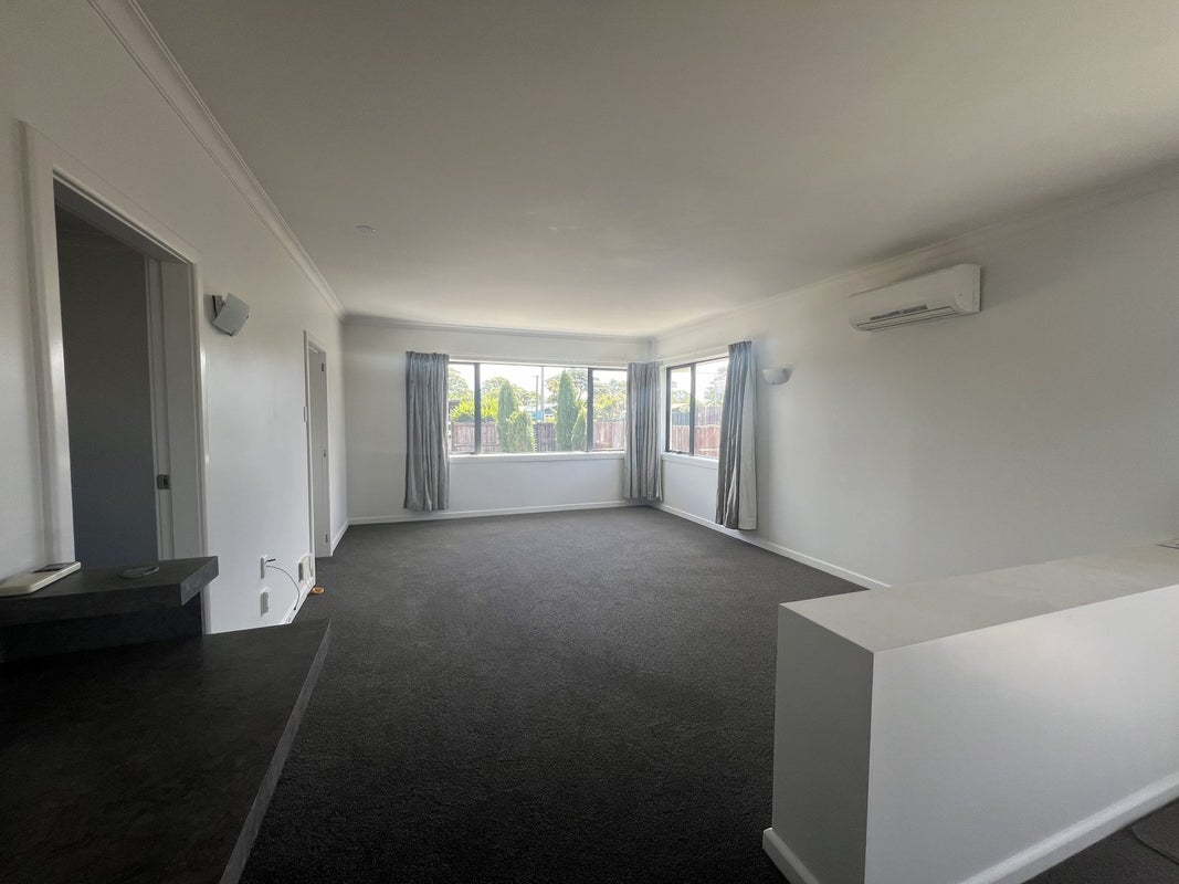 221 Estuary Road, South New Brighton, Christchurch - Carousel 2