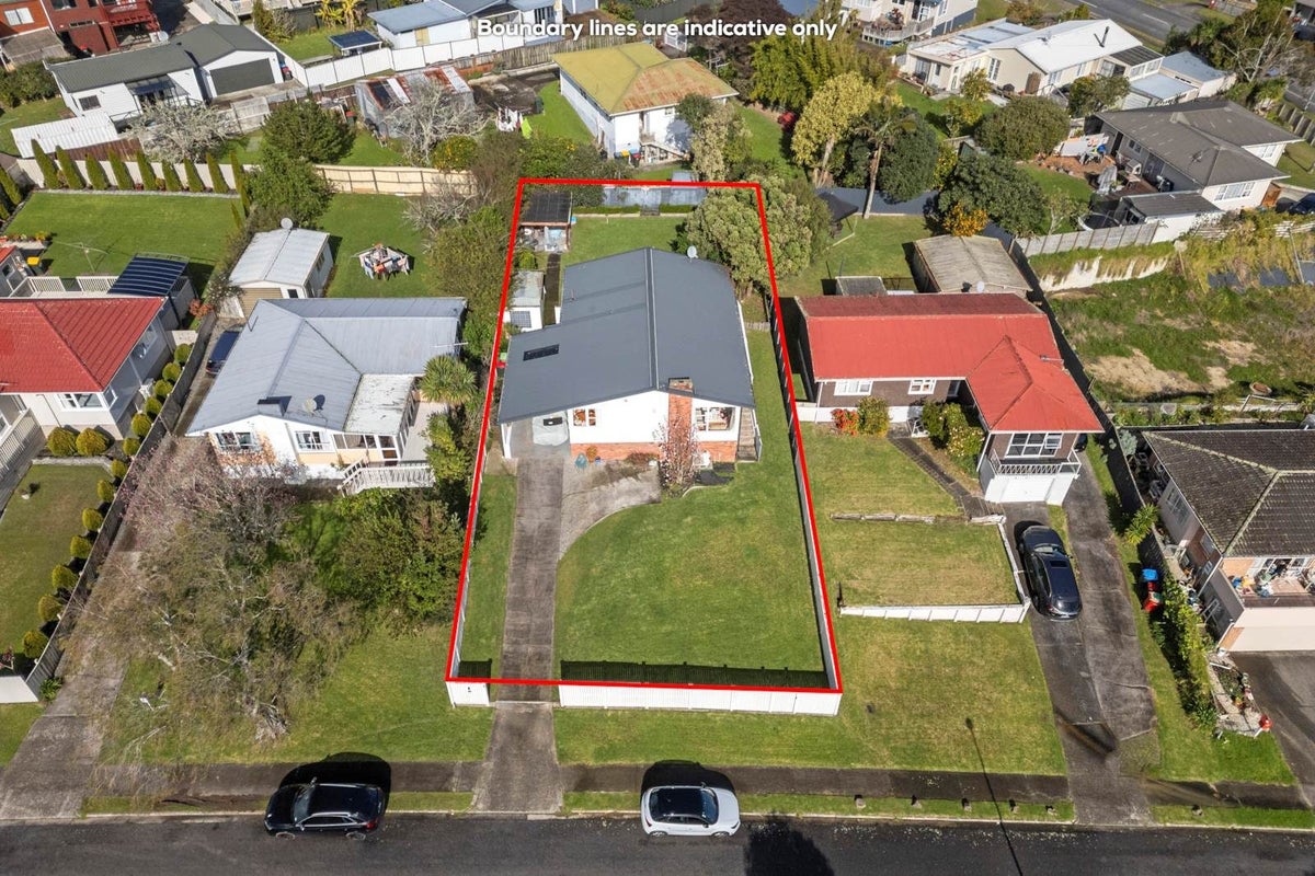 5 Rangitiki Crescent, Lynfield, Auckland - Carousel 1