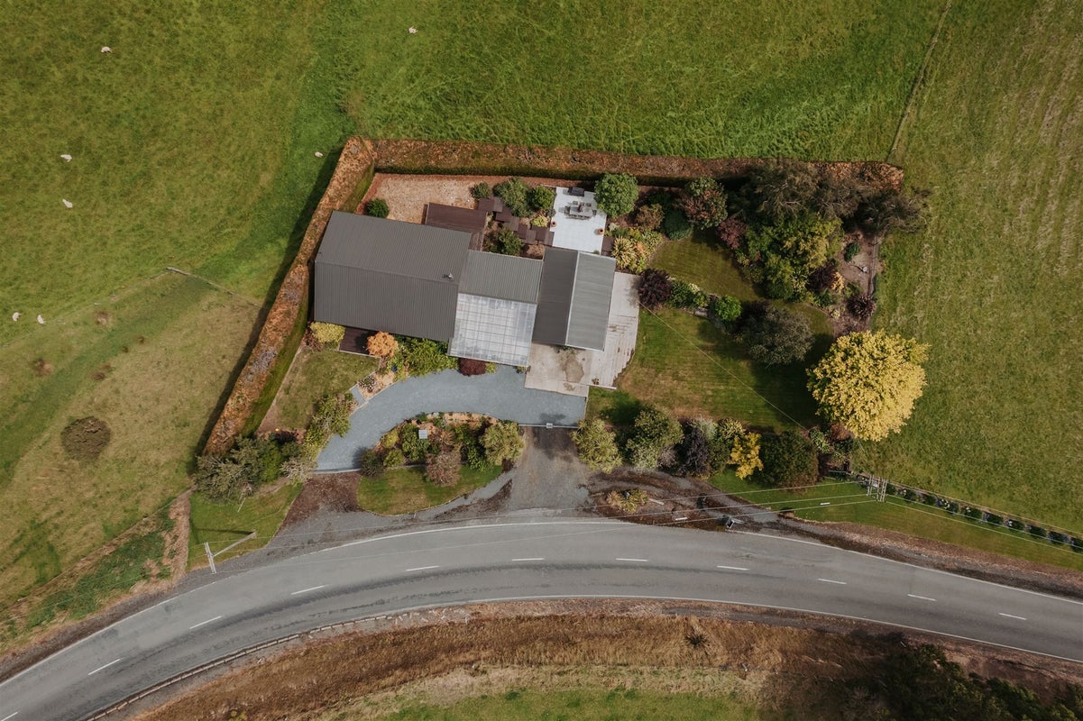 118 Waitepeka Road, Waitepeka, Balclutha - Carousel 32