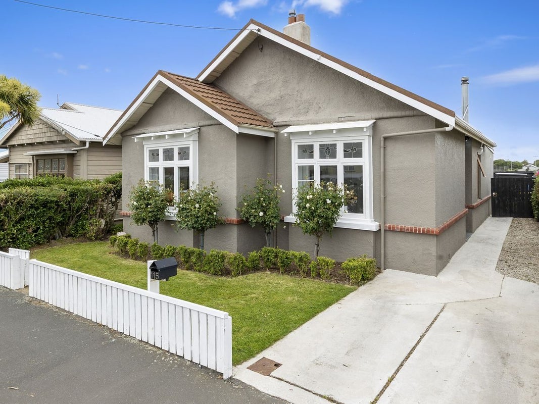 115 Richardson Street, Saint Kilda, Dunedin - Carousel 1