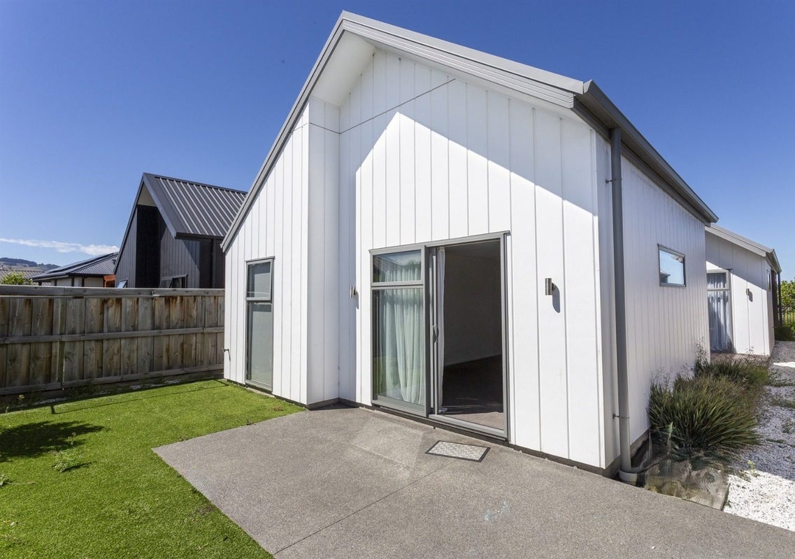 16 Sheehan Street, Halswell, Christchurch - Carousel 1