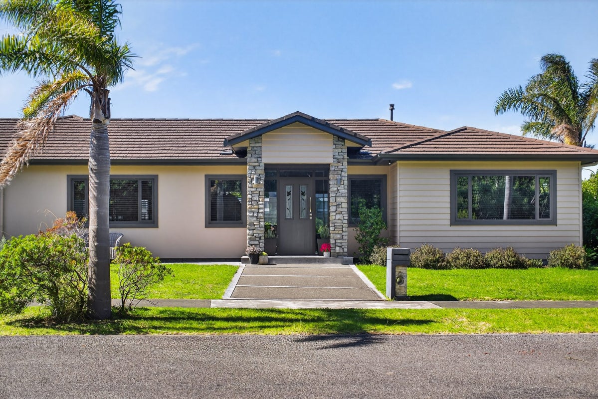 5 Beach Cove, Wainui, Gisborne, Gisborne - Carousel 2