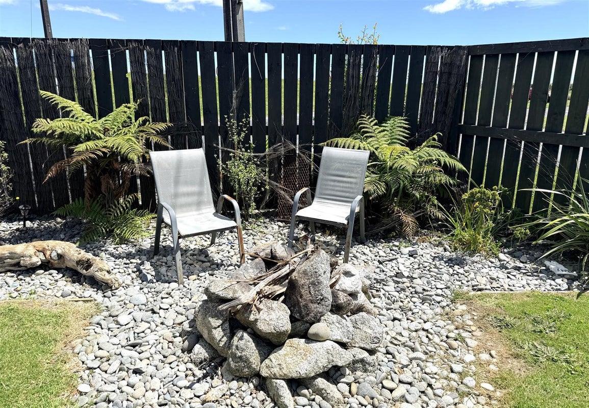 31 Nelson Quay, Cobden, Greymouth - Carousel 35