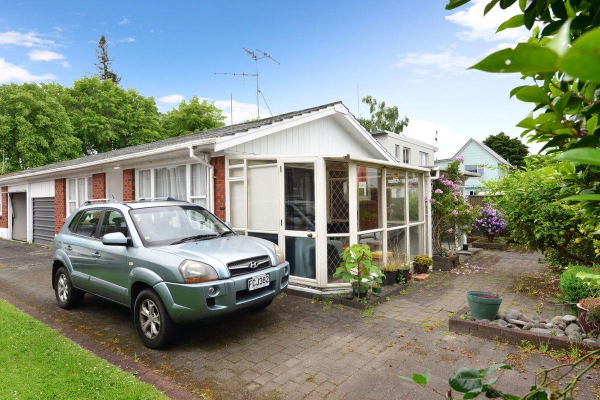 3/19 Thames Street, Claudelands, Hamilton - Carousel 15