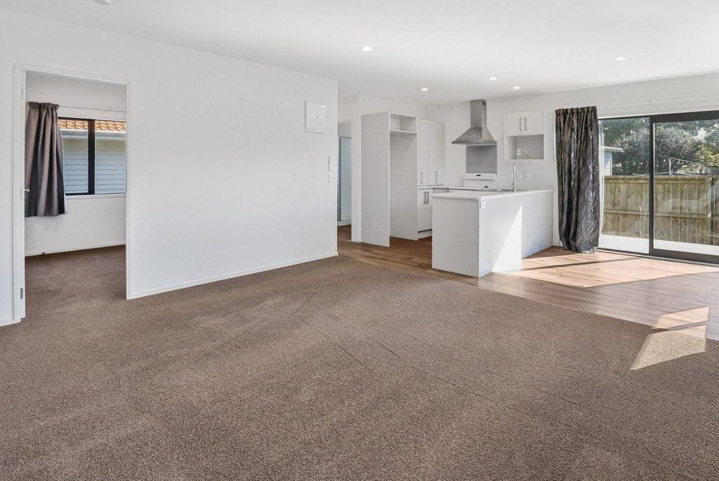 22 Donnell Avenue, Favona, Auckland - Carousel 2
