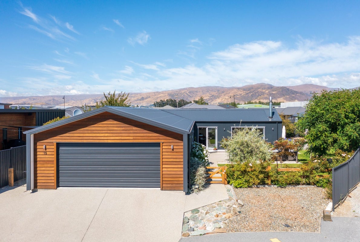 15 Magnetic Place, Cromwell, Cromwell - Carousel 2