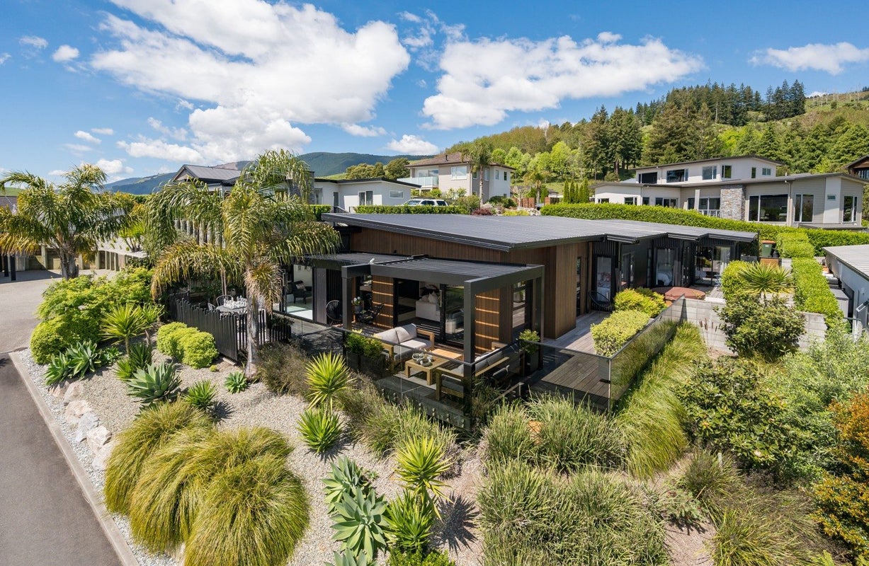 41 Angelus Avenue, Richmond - Carousel 1