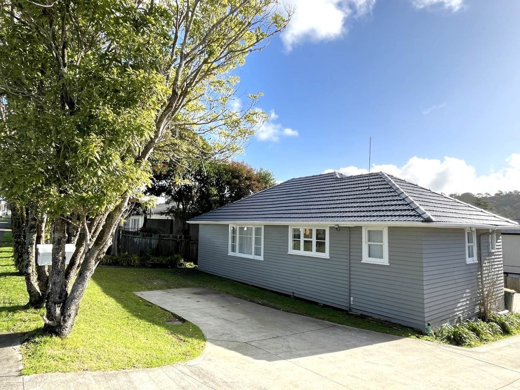627 Swanson Road, Swanson, Auckland - Carousel 1