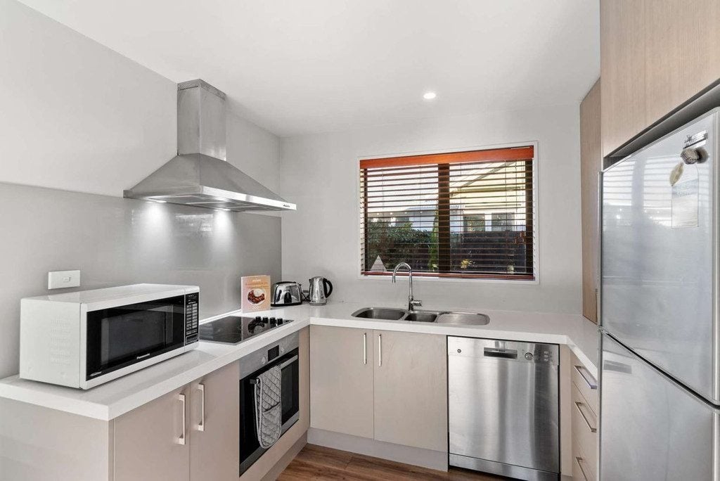 3/139 Stanmore Road, Linwood, Christchurch - Carousel 2